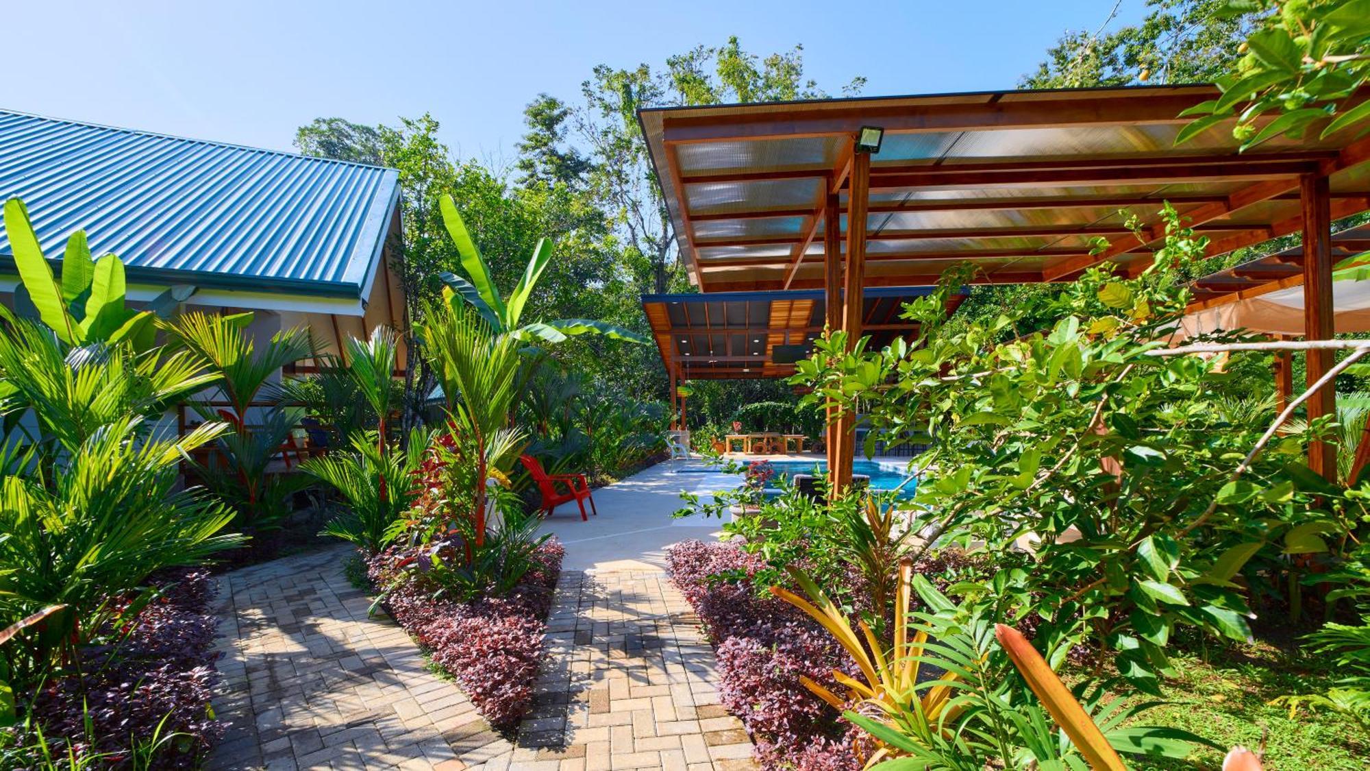 Holiday home Casa Coki - Modern Pool Steps From The Puerto Viejo de Talamanca