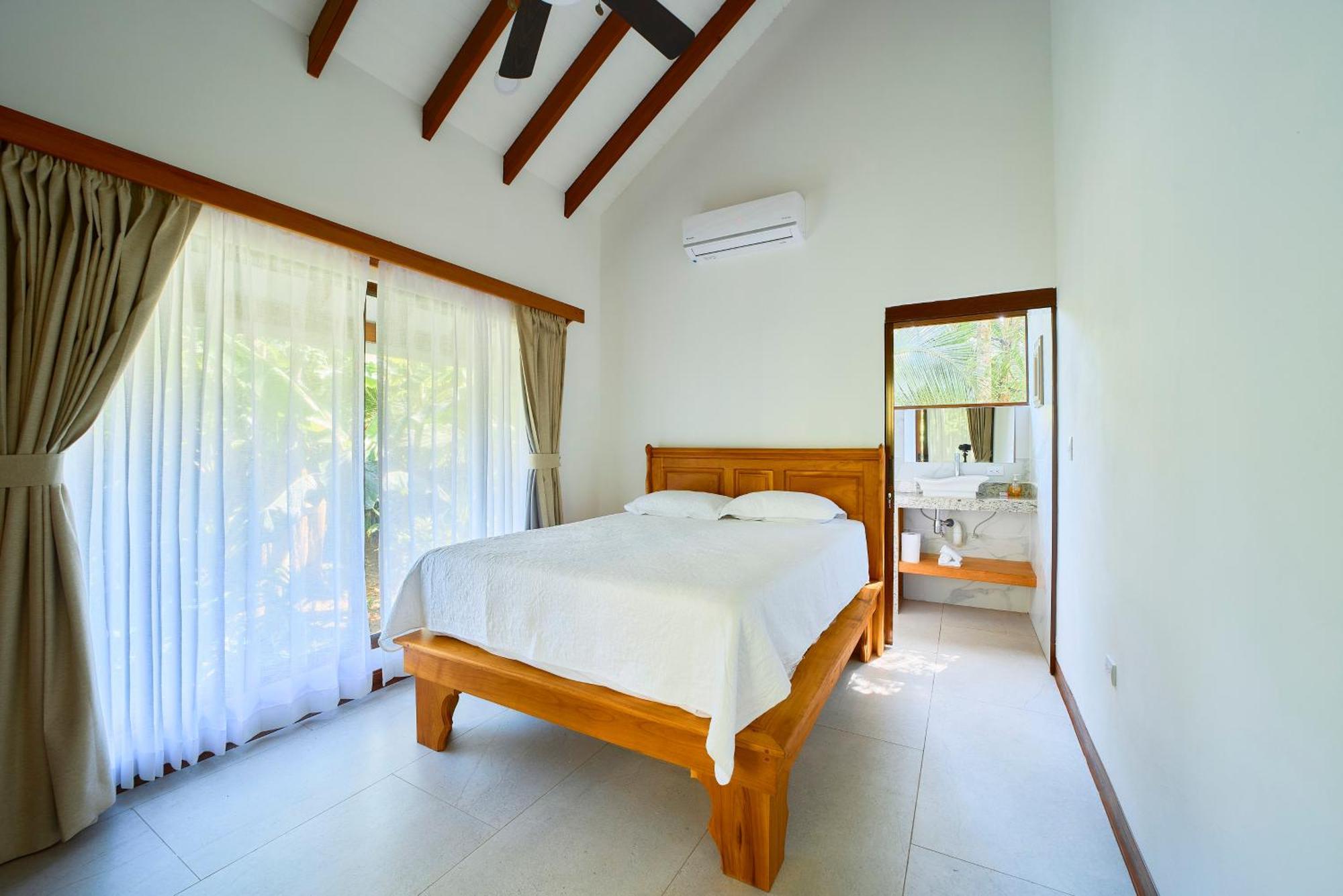 Holiday home Casa Coki - Modern Pool Steps From The Puerto Viejo de Talamanca